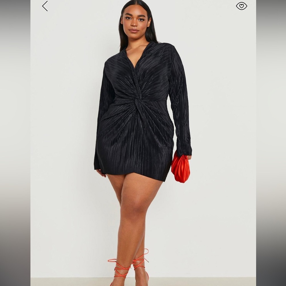 Boohoo Plisse Twist Shirt Dress - Picture 3 of 9